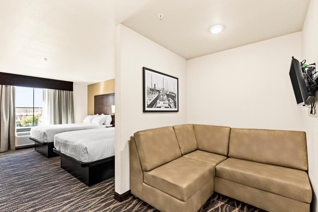 Cobblestone Hotel & Suites - Ottumwa Buitenkant foto