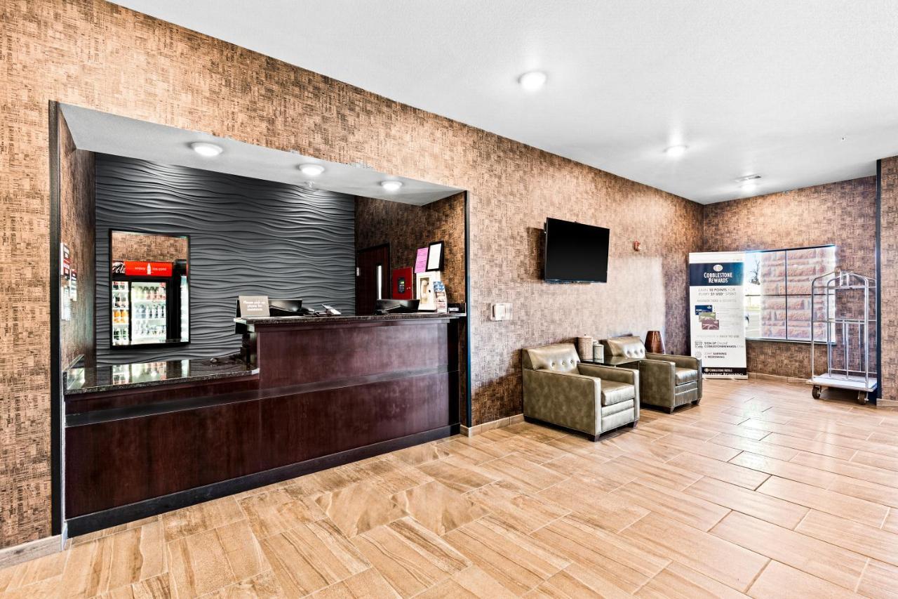 Cobblestone Hotel & Suites - Ottumwa Buitenkant foto